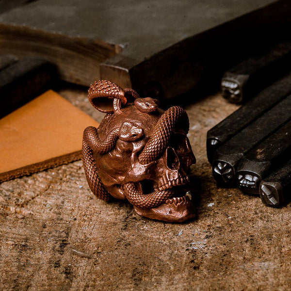Porte Clé serpents avec Crâne