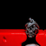 porte clé forme tête de mort argent