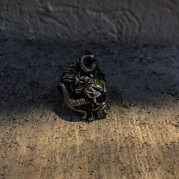 Bague Serpent Lion